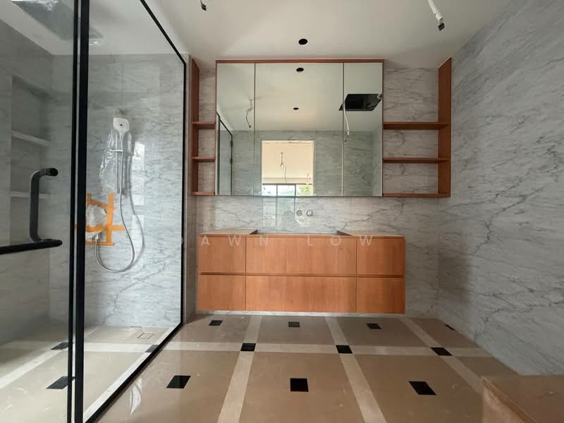 Holland Grove Drive Semi-Detached House For Sale at S$ 14,880,000 | PropertyGuru Singapore - Bathroom