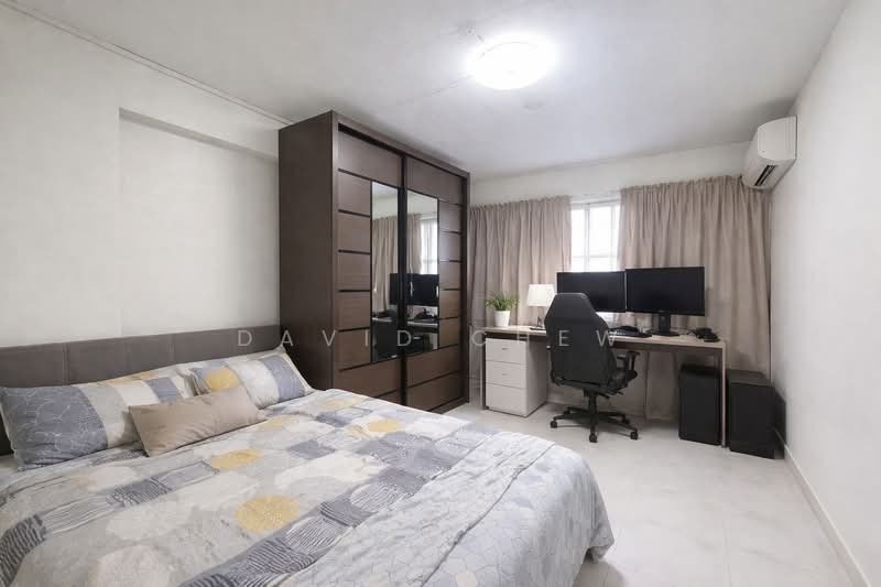 336 Clementi Avenue 2 HDB Flat For Sale at S$ 788,788 | PropertyGuru Singapore - Bedroom