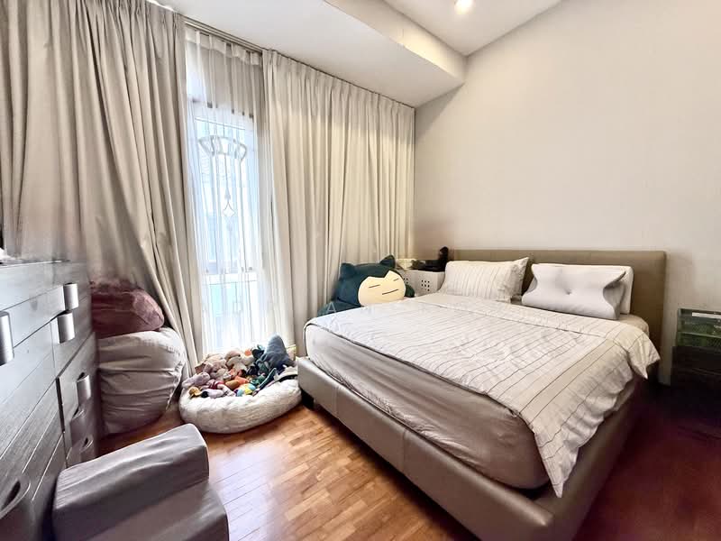 D'Manor Terraced House For Sale at S$ 2,890,000 | PropertyGuru Singapore - Bedroom