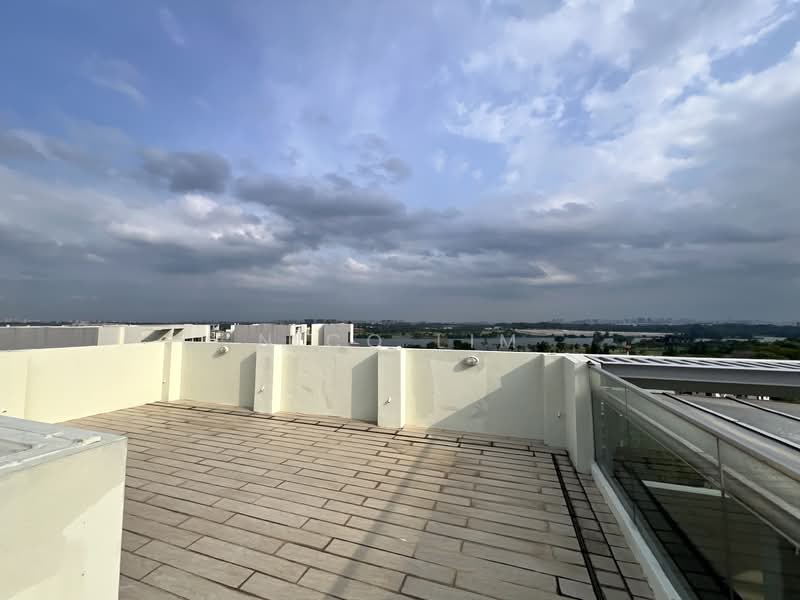 Skies Miltonia Condominium For Sale at S$ 2,900,000 | PropertyGuru Singapore - Exterior