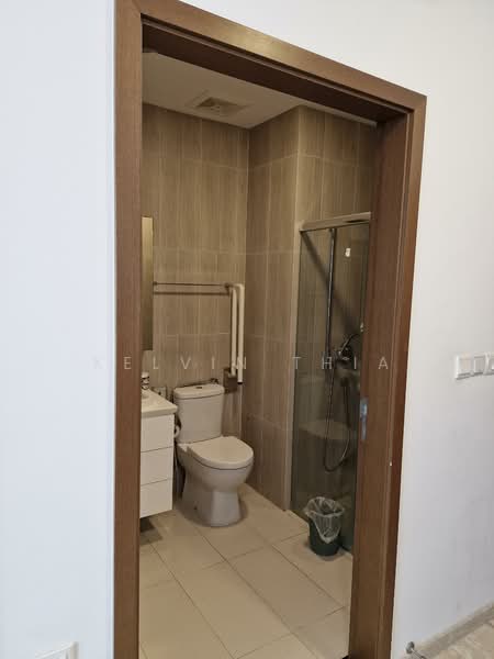 The Hillford Condominium For Sale at S$ 999,500 | PropertyGuru Singapore - Bathroom