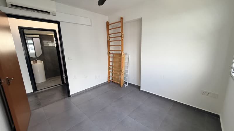 140D Corporation Drive HDB Flat For Sale at S$ 710,000 | PropertyGuru Singapore - Common bedroom 1