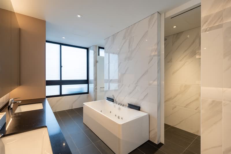 Begonia Terrace Semi Detached House Semi-Detached House For Sale at S$ 8,800,000 | PropertyGuru Singapore - Bathroom