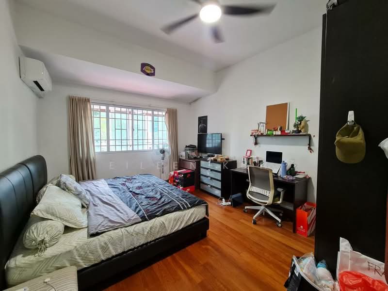 Yio Chu Kang Gardens Terraced House For Sale at S$ 4,800,000 | PropertyGuru Singapore - Bedroom