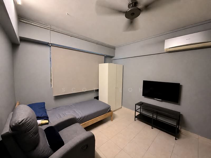 766 Yishun Avenue 3, 766 Yishun Avenue 3, 3 Bedrooms, 904 sqft, HDB Flat For Sale, by Scott Loh, 500099342 - Bedroom 3 - PropertyGuru.com.sg