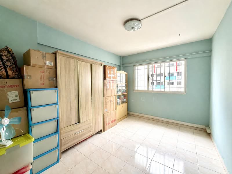 766 Yishun Avenue 3, 766 Yishun Avenue 3, 3 Bedrooms, 904 sqft, HDB Flat For Sale, by Scott Loh, 500099342 - Bedroom 2 - PropertyGuru.com.sg