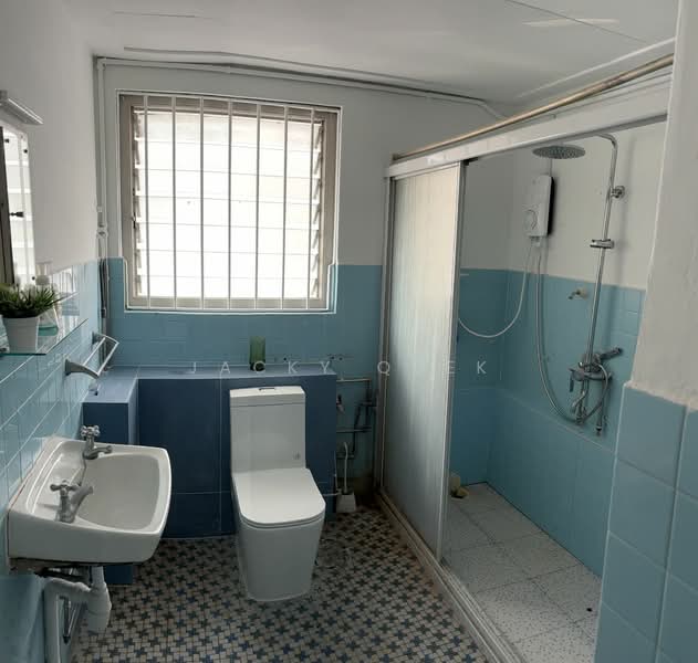 8 tree hill, , Room Rental, 130 sqft, Apartment For Rent, by Jacky Quek, 500099344 - Bathroom - PropertyGuru.com.sg