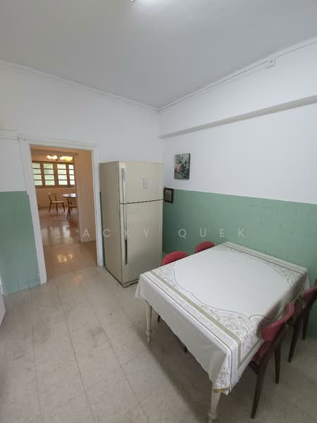 8 tree hill, , Room Rental, 130 sqft, Apartment For Rent, by Jacky Quek, 500099344 - Kitchen - PropertyGuru.com.sg