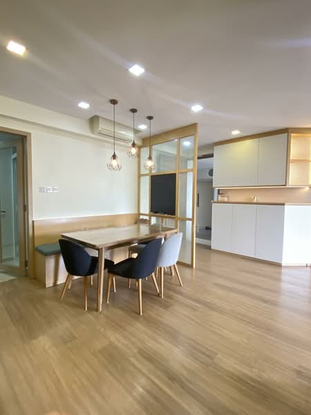 Wandervale Executive Condominium For Sale at S$ 2,380,000 | PropertyGuru Singapore - Dining Room
