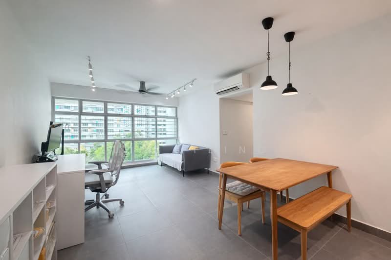 443A Fernvale Road HDB Flat For Sale at S$ 699,999 | PropertyGuru Singapore - Living Room