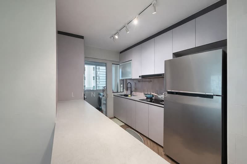 443A Fernvale Road HDB Flat For Sale at S$ 699,999 | PropertyGuru Singapore - Kitchen