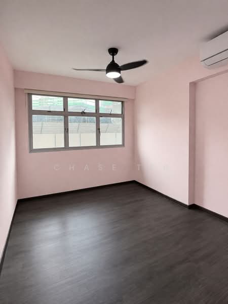 435B Bukit Batok West Avenue 5 HDB Flat For Sale at S$ 625,000 | PropertyGuru Singapore - Interior