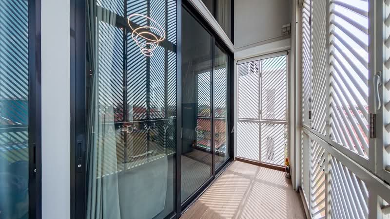 Olloi Condominium For Sale at S$ 3,280,000 | PropertyGuru Singapore - Balcony