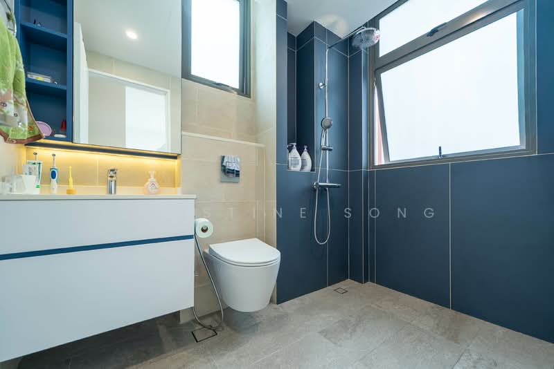 Meridian 38 Apartment For Sale at S$ 2,199,999 | PropertyGuru Singapore - Bathroom