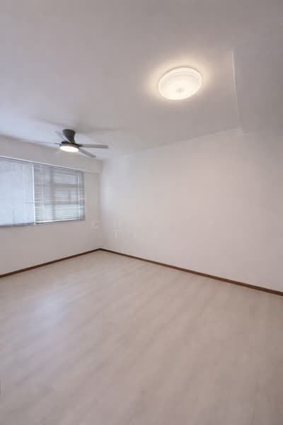 468A Bukit Batok West Avenue 9 HDB Flat For Sale at S$ 700,000 | PropertyGuru Singapore - Interior