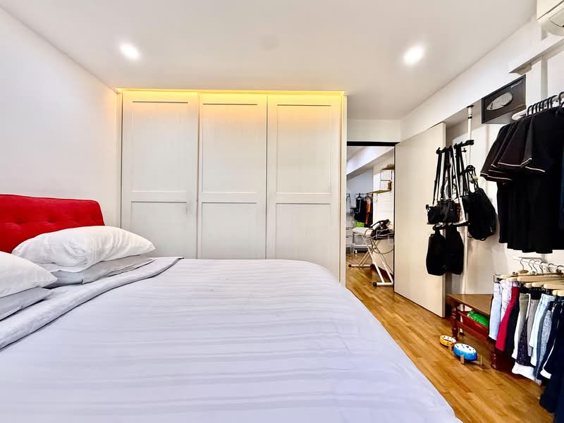 853 Hougang Central HDB Flat For Sale at S$ 1,418,000 | PropertyGuru Singapore - Bedroom