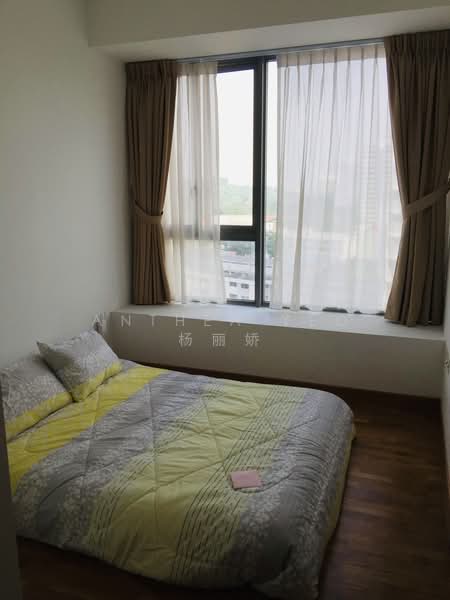 Centro Residences Condominium For Sale at S$ 1,800,000 | PropertyGuru Singapore - Bedroom