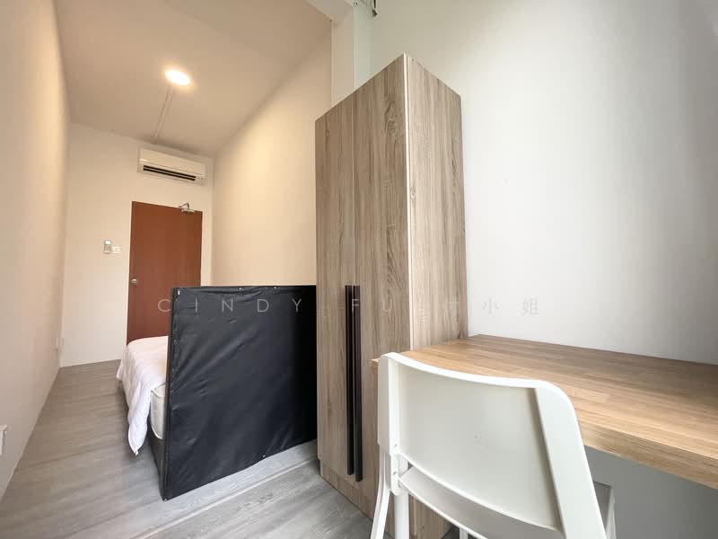 Cheap Bedroom Near Somerset MRT, Fort Canning MRT & Great World MRT, , Room Rental, 100 sqft, Apartment For Rent, by Cindy Fu 付小姐, 500099390 - Bedroom - PropertyGuru.com.sg