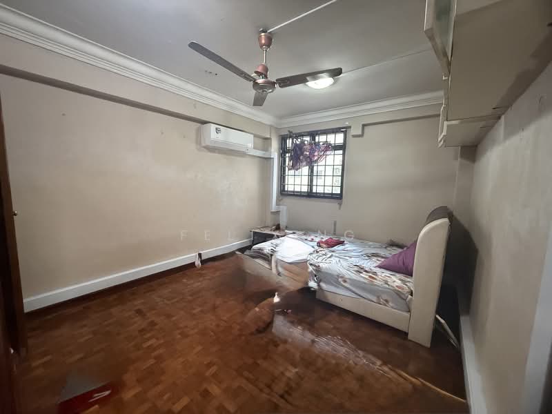 110 Lorong 1 Toa Payoh, 110 Lorong 1 Toa Payoh, 2 Bedrooms, 700 sqft, HDB Flat For Rent, by Felix Ng, 500099397 - Bedroom - PropertyGuru.com.sg