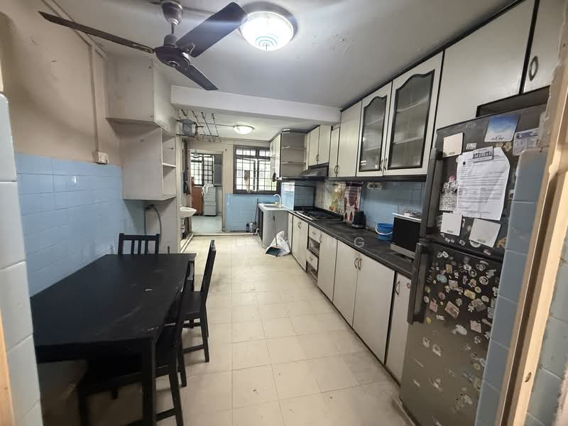 110 Lorong 1 Toa Payoh, 110 Lorong 1 Toa Payoh, 2 Bedrooms, 700 sqft, HDB Flat For Rent, by Felix Ng, 500099397 - Kitchen - PropertyGuru.com.sg