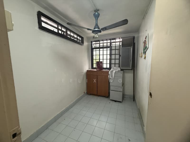 110 Lorong 1 Toa Payoh, 110 Lorong 1 Toa Payoh, 2 Bedrooms, 700 sqft, HDB Flat For Rent, by Felix Ng, 500099397 - Interior - PropertyGuru.com.sg