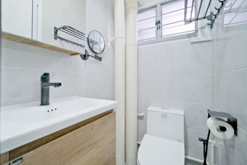 3 Toh Yi Drive HDB Flat For Sale at S$ 1,600,000 | PropertyGuru Singapore - Bathroom