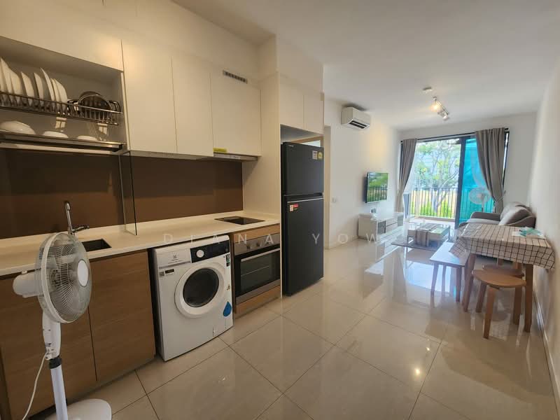 Treasure at Tampines, 57 Tampines Lane, 2 Bedrooms, 678 sqft, Condominium For Rent, by Diana Yow, 500099408 - Kitchen - PropertyGuru.com.sg