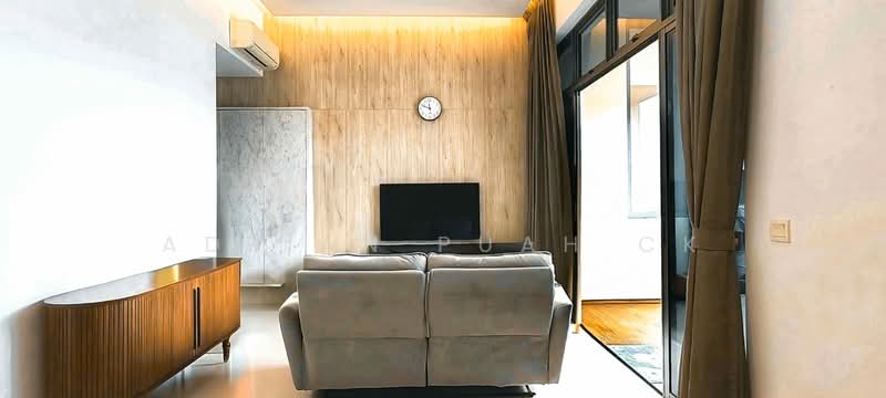 Open house Dual Key Condo in Telok Kurau Condominium For Sale at S$ 2,600,000 | PropertyGuru Singapore - Living Room