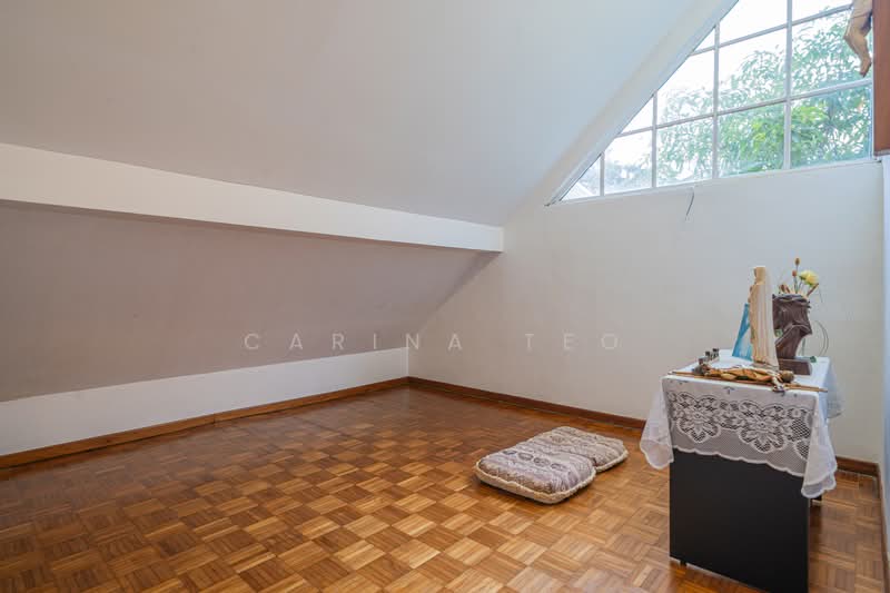 Freehold Bungalow at Kovan MRT - Richards Avenue, Richards Avenue/Flower Road/Lowland Road, 7 Bedrooms, 4,500 sqft, Bungalow House For Sale, by Carina Teo, 500099415 - Common room - PropertyGuru.com.sg