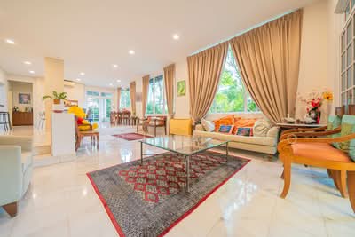 For Sale - Freehold Bungalow at Kovan MRT - Richards Avenue