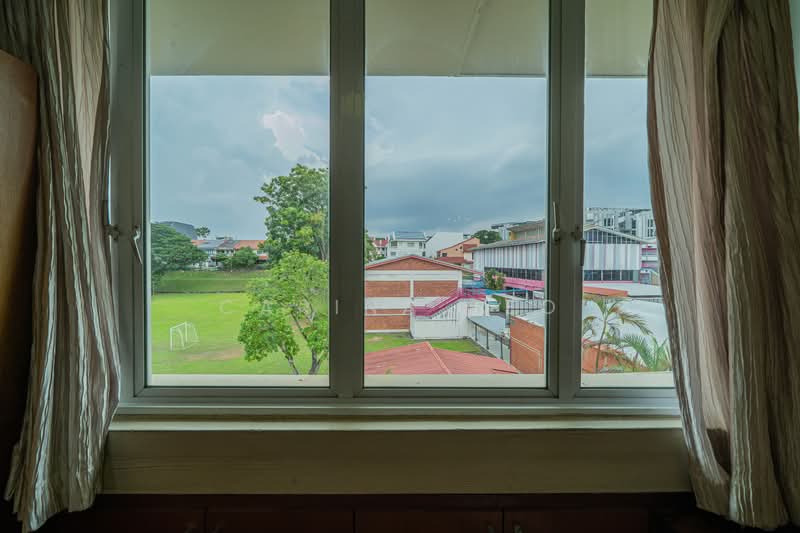 Freehold Bungalow at Kovan MRT - Richards Avenue, Richards Avenue/Flower Road/Lowland Road, 7 Bedrooms, 4,500 sqft, Bungalow House For Sale, by Carina Teo, 500099415 - View - PropertyGuru.com.sg