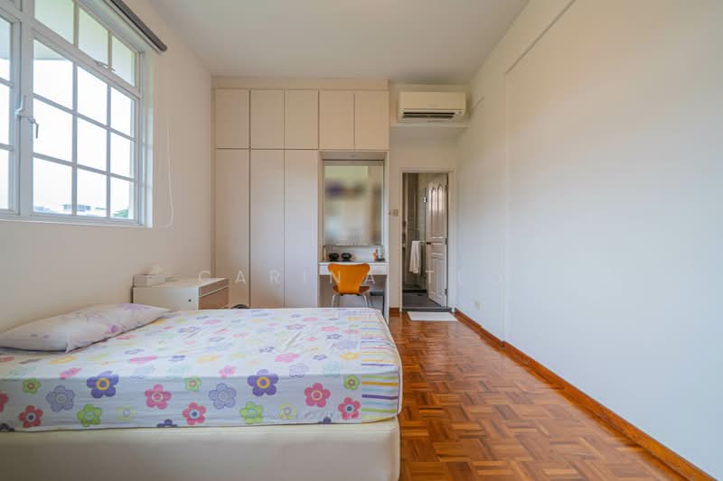 Freehold Bungalow at Kovan MRT - Richards Avenue, Richards Avenue/Flower Road/Lowland Road, 7 Bedrooms, 4,500 sqft, Bungalow House For Sale, by Carina Teo, 500099415 - Bedroom - PropertyGuru.com.sg