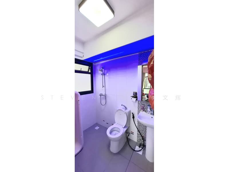 103A Bidadari Park Drive HDB Flat For Sale at S$ 860,888 | PropertyGuru Singapore - Common Bathroom