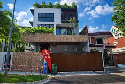 For Sale - FERNHILL ROAD SEMI D BRAND NEW