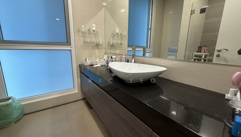 RARE 7 BEDROOMS BUNGALOW AT WAK HASSAN SEMBAWANG Bungalow House For Sale at S$ 5,999,999 | PropertyGuru Singapore - Bathroom