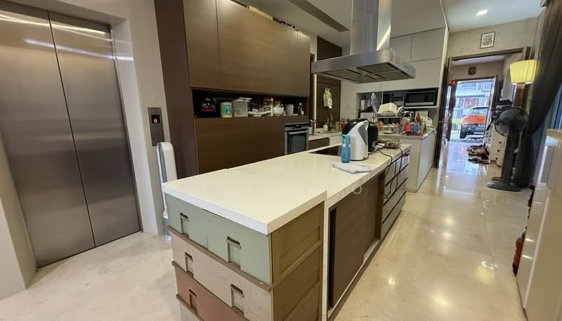 RARE 7 BEDROOMS BUNGALOW AT WAK HASSAN SEMBAWANG Bungalow House For Sale at S$ 5,999,999 | PropertyGuru Singapore - Kitchen