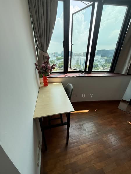 Simsville, 2 Geylang East Avenue 2, Room Rental, 300 sqft, Condominium For Rent, by Alan Huy, 500099445 - Study - PropertyGuru.com.sg