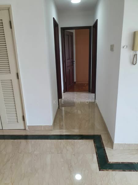 Hillview Green, 61 Hume Avenue, 2 Bedrooms, 990 sqft, Condominium For Rent, by Jake Hor, 500099446 - Corridor - PropertyGuru.com.sg