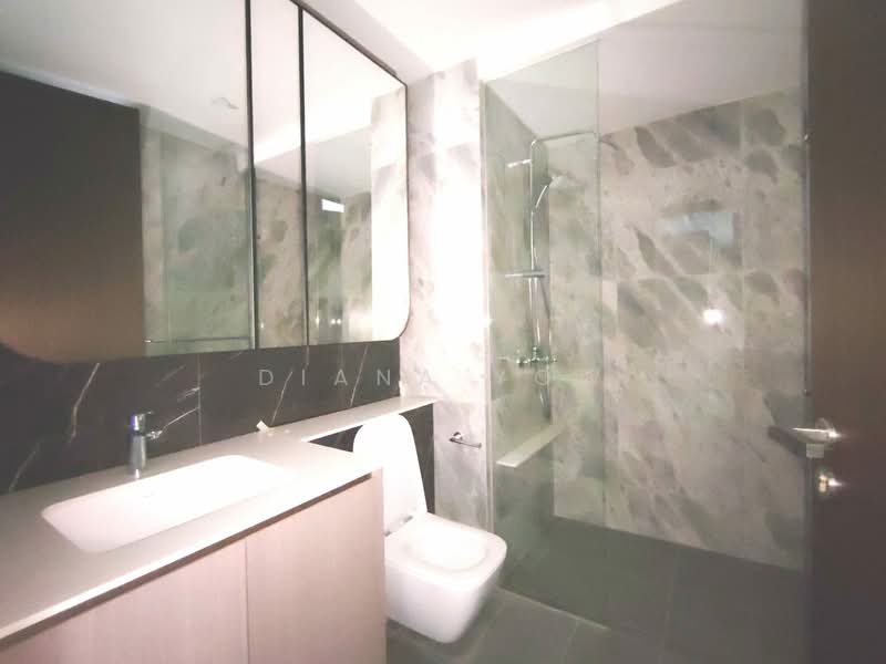 The Watergardens at Canberra, 37 Canberra Drive, 2 Bedrooms, 678 sqft, Condominium For Rent, by Diana Yow, 500099451 - Bathroom - PropertyGuru.com.sg