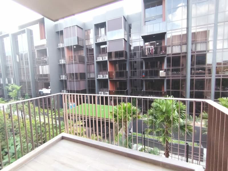 The Watergardens at Canberra, 37 Canberra Drive, 2 Bedrooms, 678 sqft, Condominium For Rent, by Diana Yow, 500099451 - Balcony - PropertyGuru.com.sg