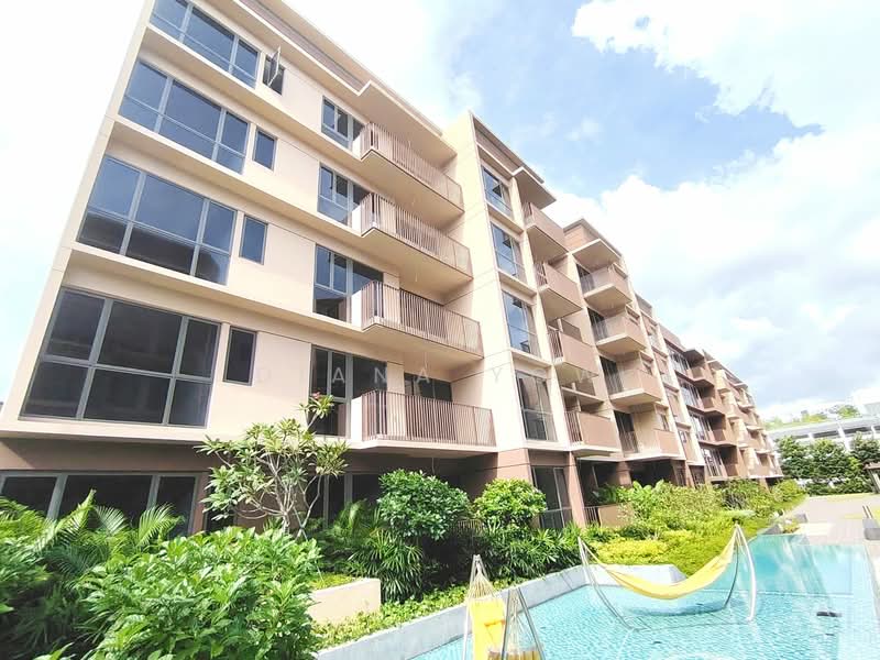 The Watergardens at Canberra, 37 Canberra Drive, 2 Bedrooms, 678 sqft, Condominium For Rent, by Diana Yow, 500099451 - Exterior - PropertyGuru.com.sg