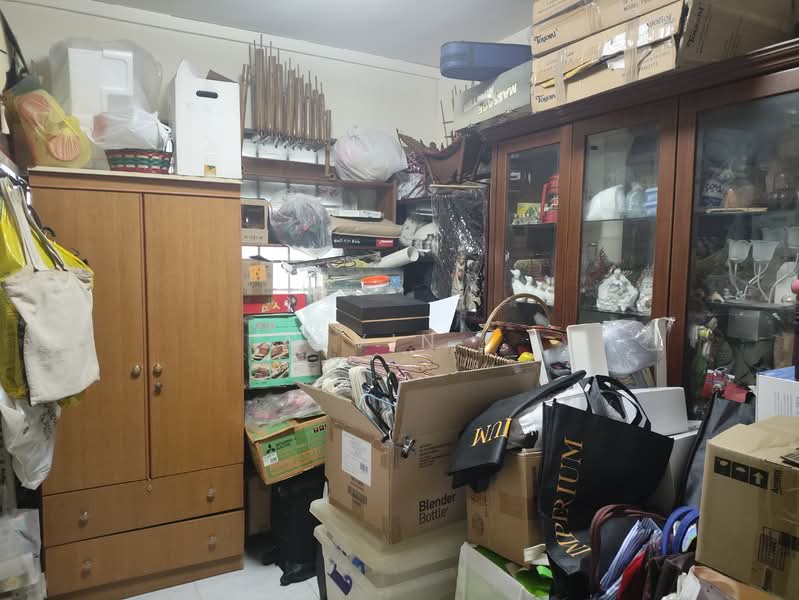 329 Sembawang Close HDB Flat For Sale at S$ 609,000 | PropertyGuru Singapore