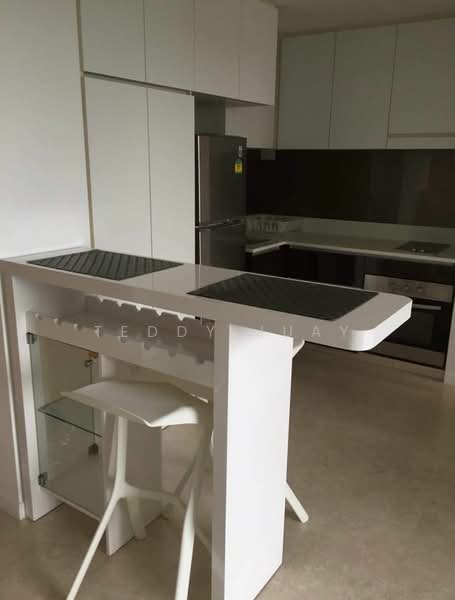 Waterbank at Dakota, 25 Dakota Crescent, 2 Bedrooms, 635 sqft, Condominium For Rent, by Teddy Juay, 500099469 - Kitchen - PropertyGuru.com.sg