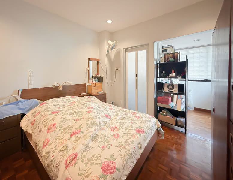 Thomson Hill Estate Terraced House For Sale at S$ 4,650,000 | PropertyGuru Singapore - Bedroom