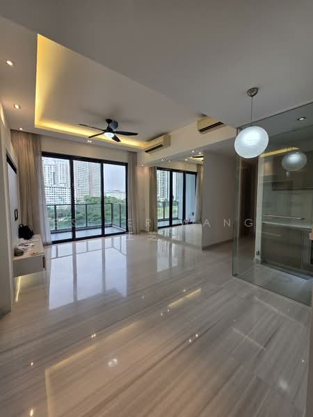 Cube 8 Condominium For Sale at S$ 1,750,000 | PropertyGuru Singapore - Living Room