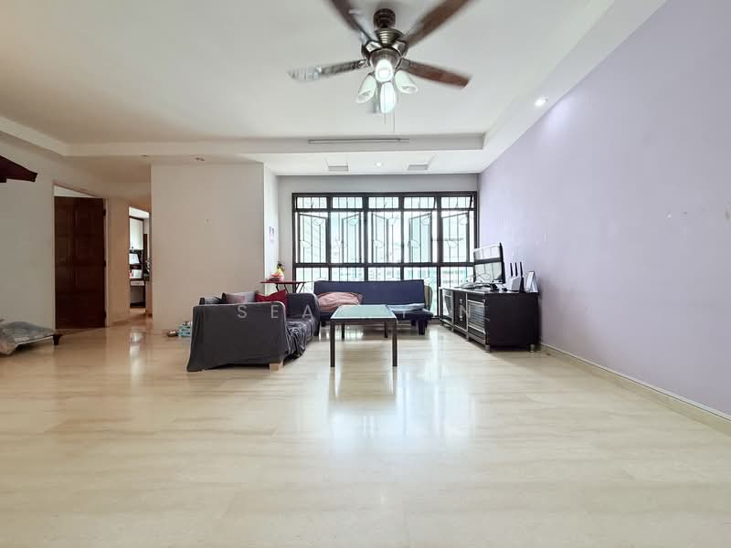 303A Anchorvale Link HDB Flat For Sale at S$ 700,000 | PropertyGuru Singapore - Living Room
