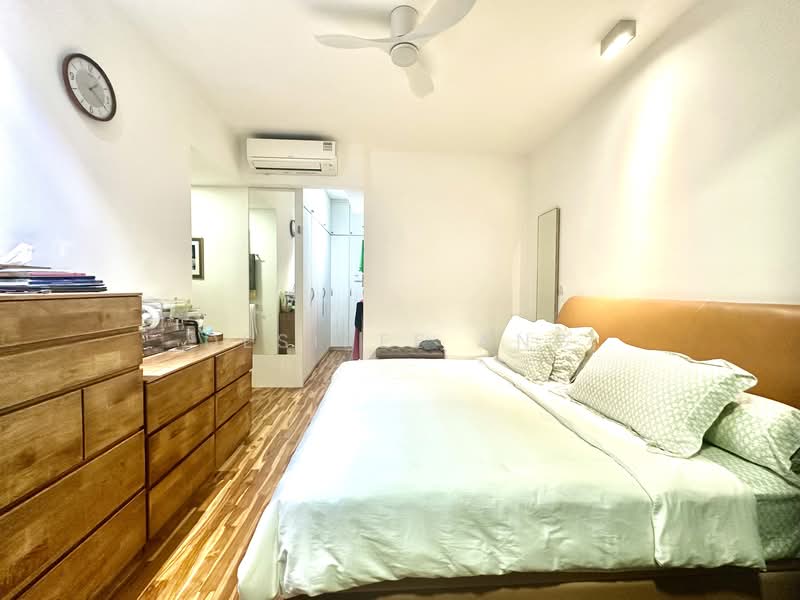 Archipelago Condominium For Sale at S$ 2,999,999 | PropertyGuru Singapore - Huge MBR c/w walk-in-wardrobe