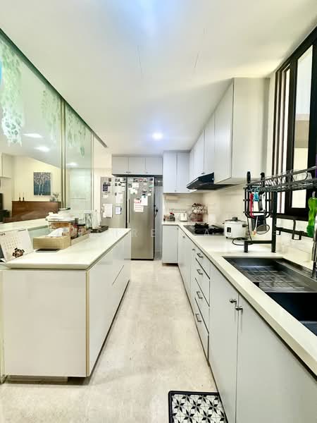 Archipelago Condominium For Sale at S$ 2,999,999 | PropertyGuru Singapore - Functional Kitchen space c/w backyard