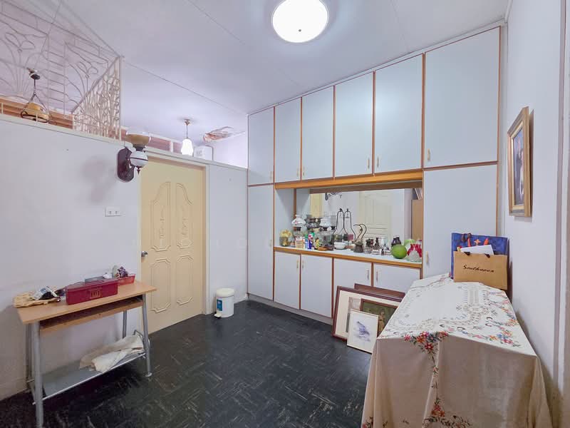 Happy Avenue Central Semi-Detached House For Sale at S$ 6,100,000 | PropertyGuru Singapore