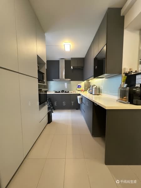 12 Jalan Bukit Merah HDB Flat For Sale at S$ 920,000 | PropertyGuru Singapore - Kitchen